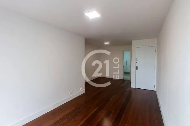 Imagem Apartamento 3 dormitórios reformado na Vila Nova Conceição