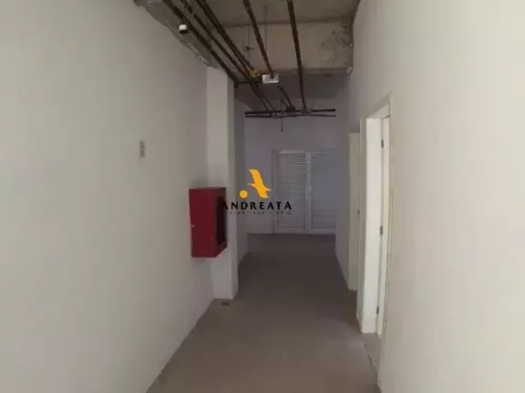 Imagem Prédio/Edifício Inteiro para aluguel no condomínio Imóvel de rua Jacarepaguá