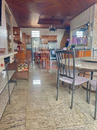 Imóveis Belém Aluga Casa ampla e confortável 3 suites para COP30