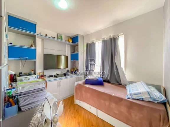 Imagem Casa com 04 dormitórios à venda, 122 m² por R$ 900.000 - Araras - Teresópolis/RJ