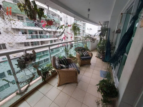 Imagem Apartamento com 3 quartos à venda, 94 m² por R$ 750.000 - Jardim Vinte e Cinco de Agosto - Duque de Caxias/RJ