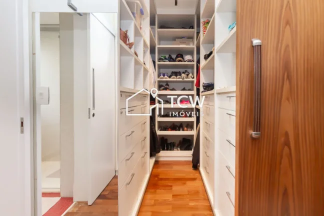 Imagem Apartamento 3 Suítes em Aclimação SP
