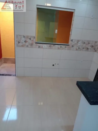 Imagem CASA RESIDENCIAL em PRAIA GRANDE - SP, MARACANÃ