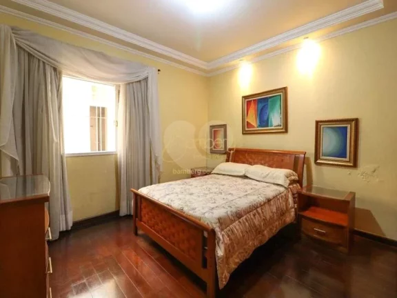 Imagem Casa à venda com 4 quartos, sendo 2 suítes, em Vila Sônia, São Paulo - SP