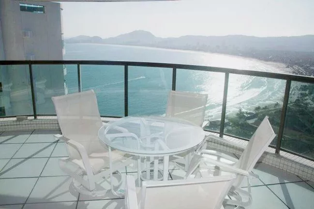 Imagem A Melhor Cobertura da Praia da Enseada, Condomínio um Verdadeiro Resort, Vista Deslumbrante ao Mar, Piscina Privativa,3 garagens