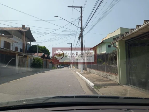 Imagem Oportunidade a venda no Bairro de Veleiros. Vendo excelente casa com Edícula em Veleiros, são 250m² de área, com 3 dormitórios, sendo 1 Suíte, sala, Cozinha, área de lavanderia, área de churrasqueira com banheiro, edícula com 2 cômodos e banheiro, maís um