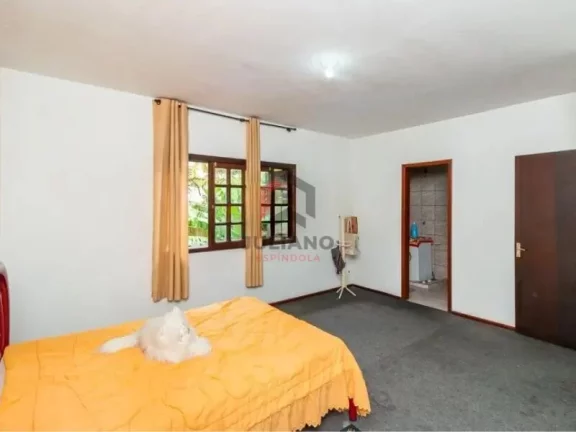Imagem Casa com 4 Quartos à Venda, 280 m² em Vila Jardim - Porto Alegre