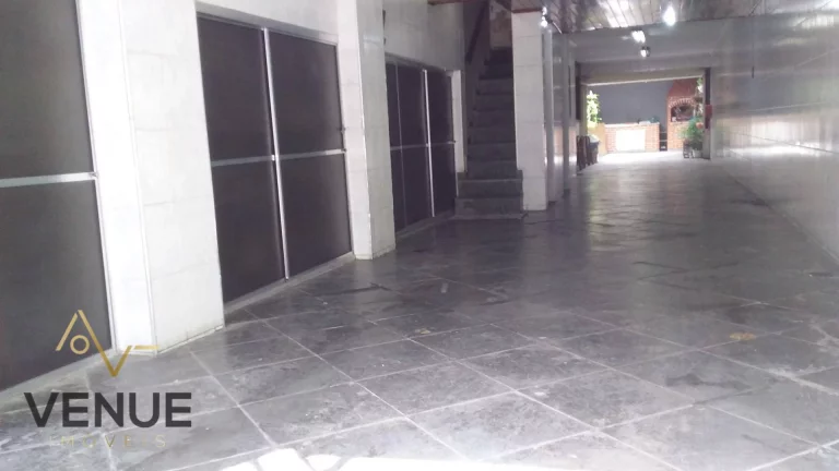 Imagem Sobrado com 3 dormitórios à venda, 246 m² por R$ 798.000,00 - Parque Boturussu - São Paulo/SP
