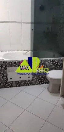 Imagem Imperdível casa à venda em São Paulo-SP, Vila Alpina! 3 quartos, 1 suíte, 1 sala, 6 vagas de garagem, 250m².