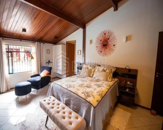 Imagem Village Alvorada!!! SHIS QL 32!!! Casa Térrea com Piscina, Churrasqueira e Sauna!!!
