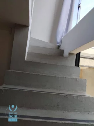 Imagem Sobrado semimobiliado para uso comercial com 150 m² à venda por R$ 749.000 - Mercês - Curitiba/PR