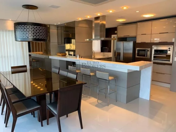 Imagem Apartamento mobiliado frente mar para locação em Balneário Camboriú.