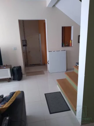 Imagem Chácara em Piracaia - 204m², 3 Dormitórios, em Condomínio