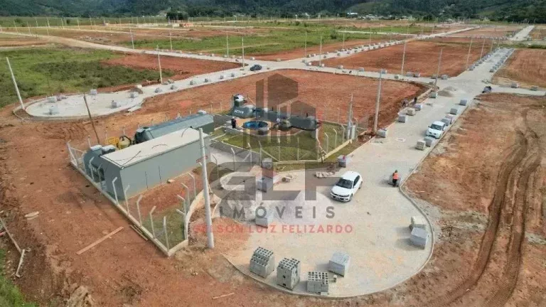 Imagem Terreno com 200m² no Bairro Sertão do Trombudo na Cidade de Itapema/SC