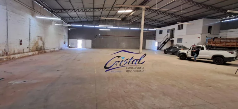 Imagem Aluga - Galpão com 1.372m² por R$ 22.171/mês -Jardim Ipê - Butantã/SP