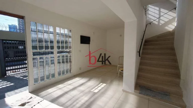 Imagem Casa comercial com 3 quartos sendo 1 suíte para alugar no Brooklin - Rua Santo Arcádio - Brooklin.