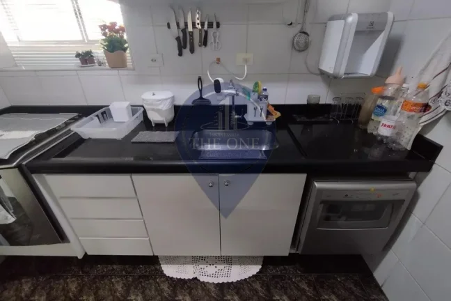 Imagem Luxuoso apartamento à venda na Aclimação, São Paulo-SP: 3 quartos, 1 suíte, 4 salas, 3 banheiros, 1 vaga, 140 m².