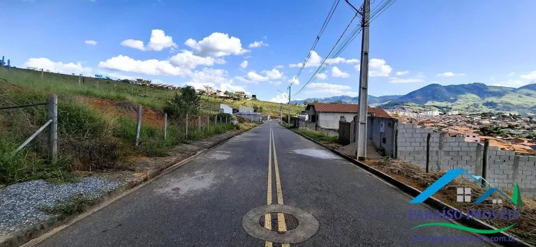 Imagem Seu Sonho Começa Aqui: Lote no Residencial Porto Bello, Paraisópolis!
