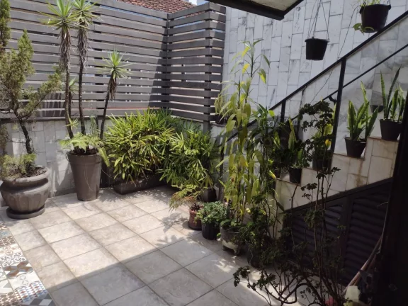 Imagem Casa para alugar em Santos, bairro Gonzaga