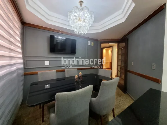 Imagem Amplo apartamento à venda no Residencial Parque Imperial em Londrina, com 4 dormitórios, 3 suítes, 215 m² de área útil e 2 vagas de garagem