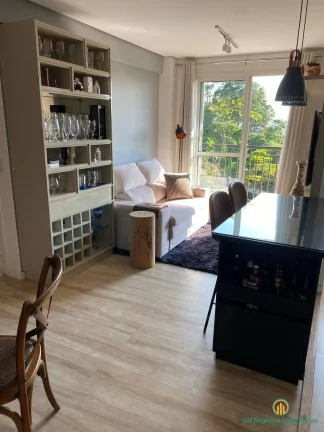 Imagem Belíssimo apartamento mobiliado no miolo da Granja Viana
