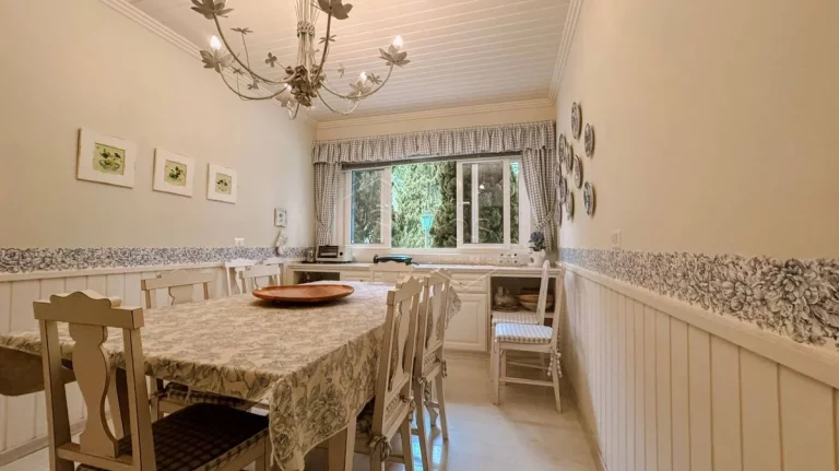 Imagem Casa de Condomínio em Campos do Jordão