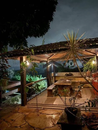 Imagem Casa com 6 Quartos à Venda, 349 m² em Aldeia - Camaragibe