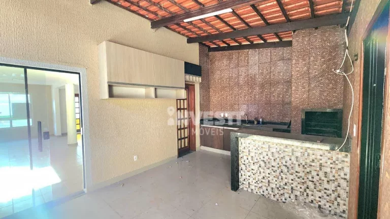 Imagem Casa com 4 quartos - Setor Negrão de Lima - Goiânia/GO