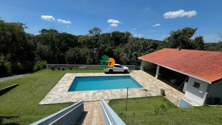 Imagem Casa em Condomínio para Temporada em São Roque, Saboo, 4 dormitórios, 1 suíte, 2 banheiros, 4 vagas