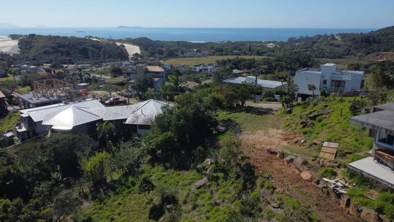 Imagem Terreno à venda na Areias do Macacu - Garopaba/SC