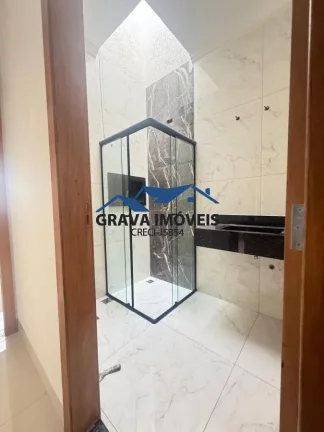 Imagem Alto Padrão para Venda em Sarandi, JARDIM VERÃO, 3 dormitórios, 1 suíte, 2 banheiros, 2 vagas