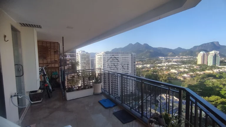 Imagem Cobertura Duplex de Alto Padrão no Condomínio Four Seasons – Vista Livre para o Mar, Pedra da Gávea e Montanhas | 4 Quartos | Barra da Tijuca