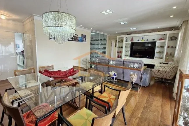 Imagem Apartamento com 142m², 3 dormitórios, sendo 3 suites, 5 banheiros, sala para dois ambientes, varan...