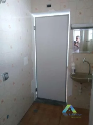 Imagem Casa com 250 m² área construída, terreno total de 400 m².