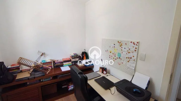 Imagem Casa com 5 Quartos à venda, 226 m² por R$ 1.500.000 - Cabeceira - Nova Lima/MG