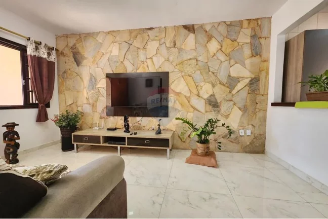 Imagem Casa linear dois quartos, 240m.