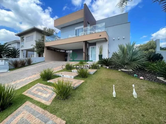 Casa com 4 Quartos à Venda, 380 m² em Jardim Do Golf I - Jandira
