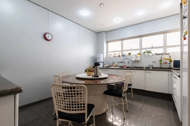 Imagem Valor Reduzido! Esplêndido Apartamento em Higienópolis - 446M², 5 Dorms.