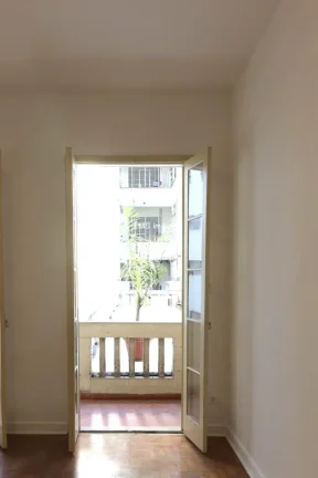 Imagem Apartamento à venda em Higienópolis, São Paulo-SP: 3 quartos, 2 banheiros, 1 vaga e 123m² de área!