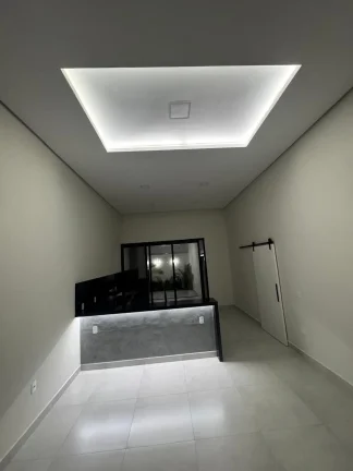 Imagem Casa em condomínio à venda em Sorocaba-SP, Jardim Novo Horizonte: 3 quartos, 1 suíte, 3 salas, 2 vagas, 135m²!