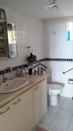 Imagem Casa à venda, com 6 Quartos, localizado em Cajueiro, Recife - Pernambuco.