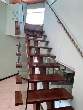 Imagem Casa à venda em Farolândia com 3 quartos e 230m² - Ótima oportunidade!