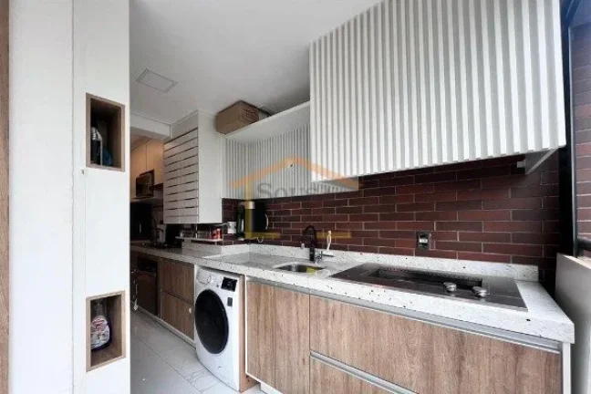 Imagem Apartamento 69m², 2 dormitórios, sendo 2 suítes, 1 delas com varanda, sala 2 ambientes, lavabo, v...
