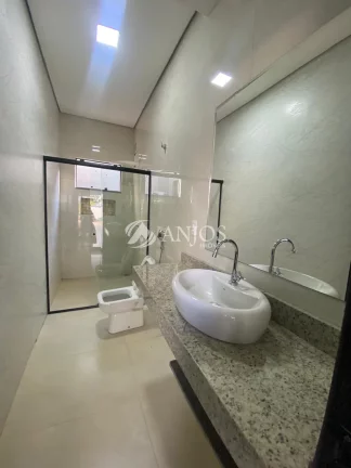 Imagem CASA DISPONIVEL PARA LOCAÇÃO, NO RESIDENCIAL VIVENDA DOS IPES, SINOP - MT.