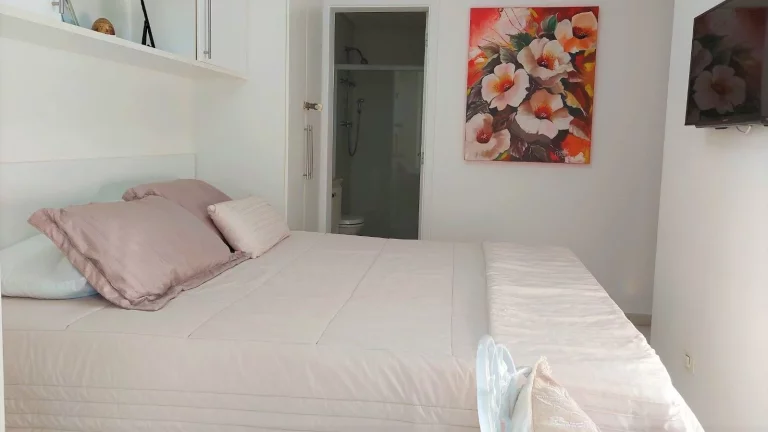Imagem Apartamento com 4 dormitórios (2 suítes) à venda, 160 m² por R$ 5.500.000 - Riviera Módulo 08 - Bertioga/SP