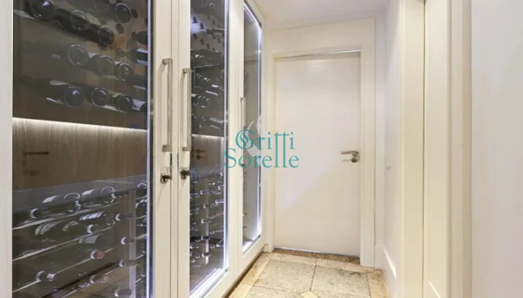 Imagem Apartamento à Venda em Cerqueira César - Sâo Paulo/SP.