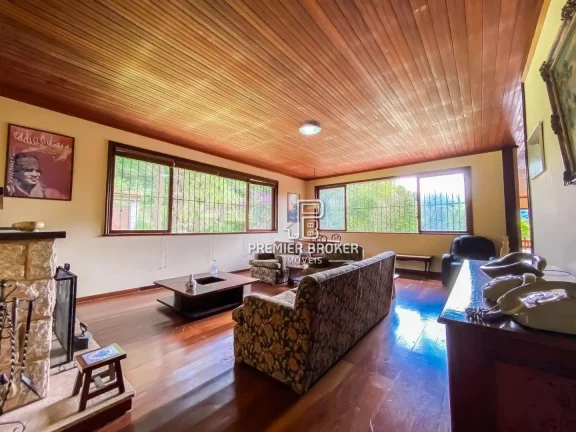 Imagem Casa à venda, 227 m² por R$ 1.450.000,00 - Posse - Teresópolis/RJ