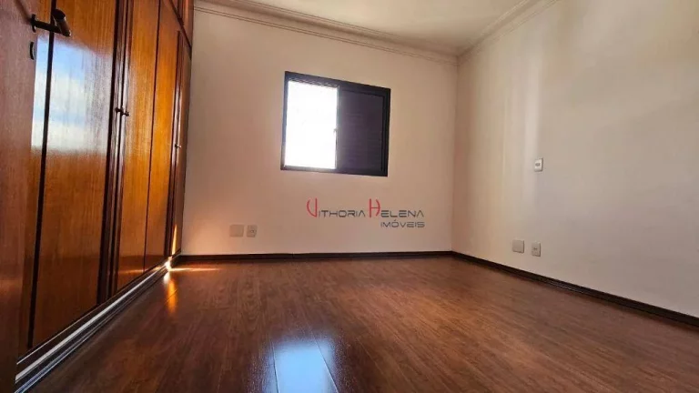 Imagem Apartamento com 3 dormitórios para alugar, 190 m² por R$ 4.564/mês - Edifício Europa - Itatiba/SP