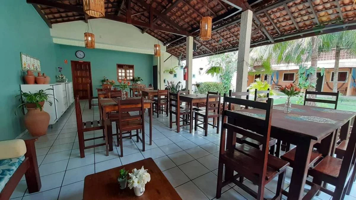 Imagem Pousada com 14 quartos, venda, a 150 metros da praia, Carapibus, Conde, Paraíba.
