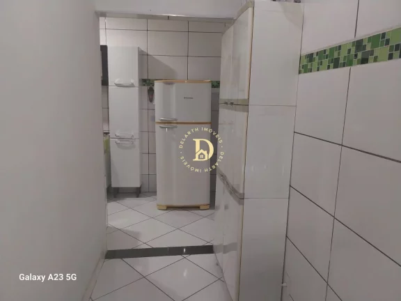 Imagem Casa - 3 dormitórios- 180m² - Jd. Elza Maria - Jacarei